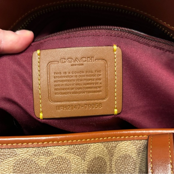 Coach Diaper/Tote Bag - Picture 4 of 6